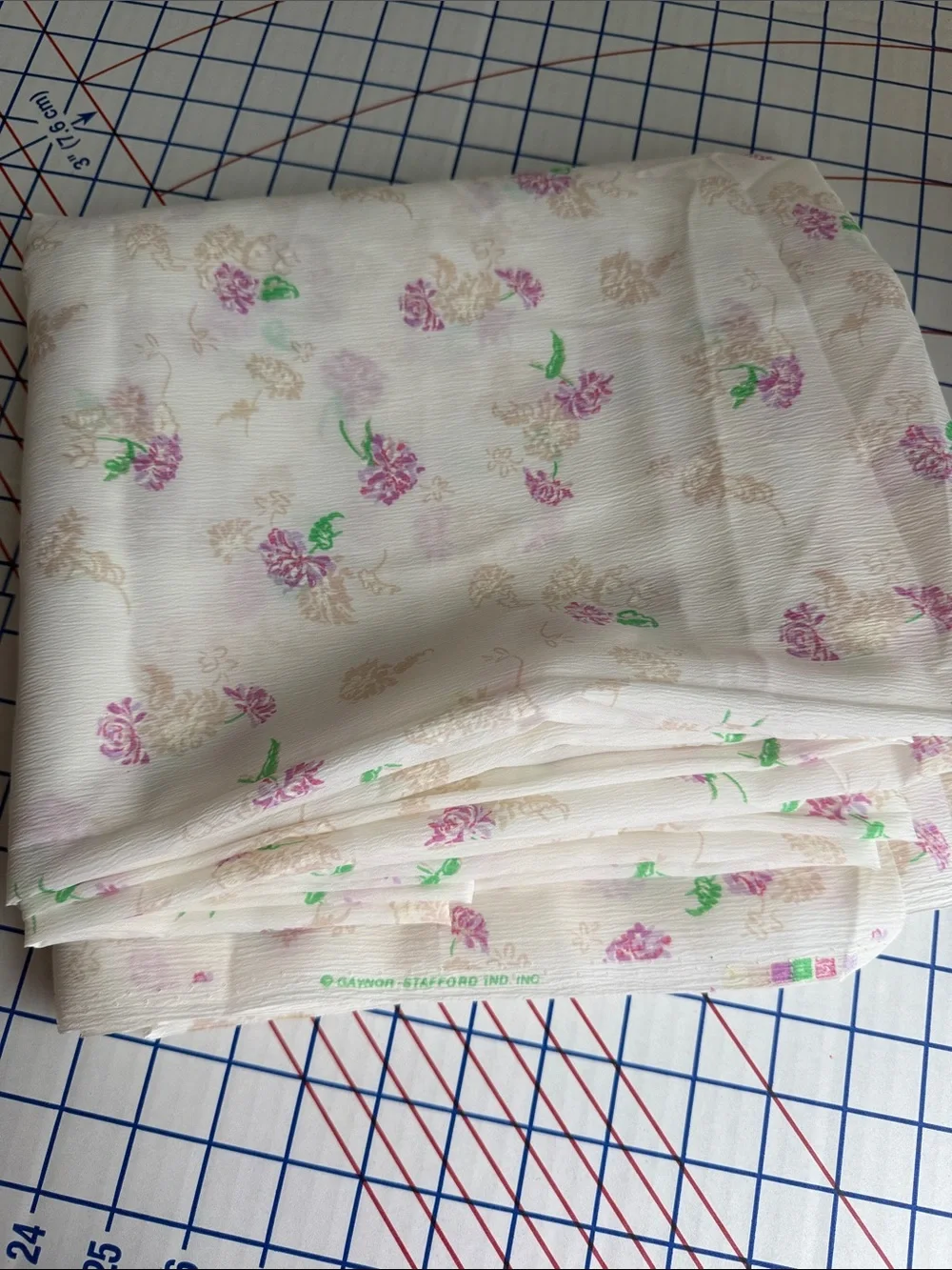 Vintage 1950s or later Gaynor-Stanford Floral Crepe Fabric 4+ Yards x 42”